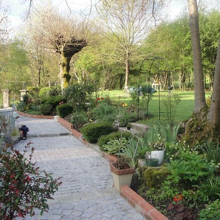 Bed and Breakfast Le Relais Des Capucines Largnac Екстер'єр фото